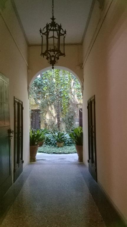 Apartament The Frog'S Hideaway Bolonia Zewnętrze zdjęcie